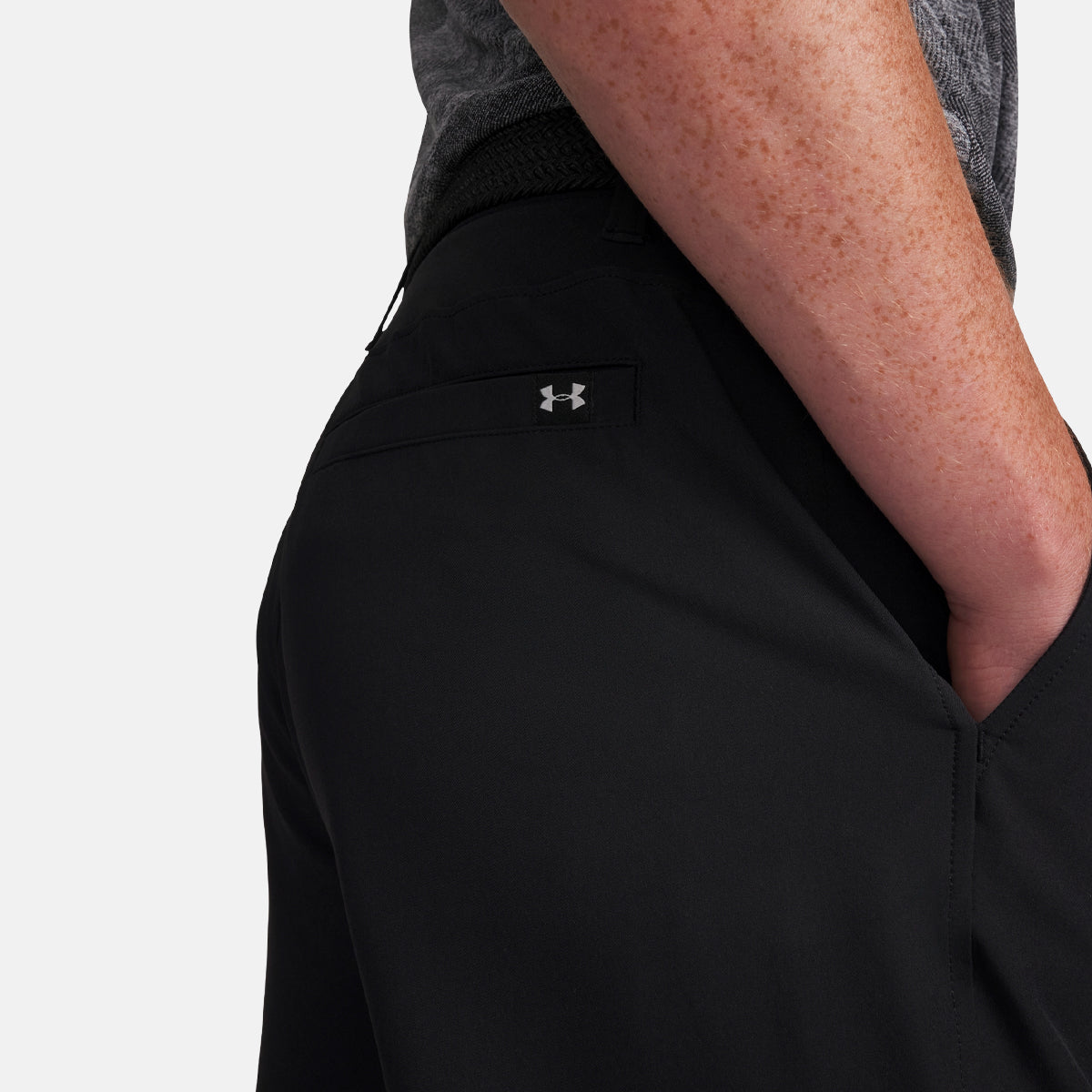 Under Armour Drive Tapered shorts - Sort - Golf Experten A/S