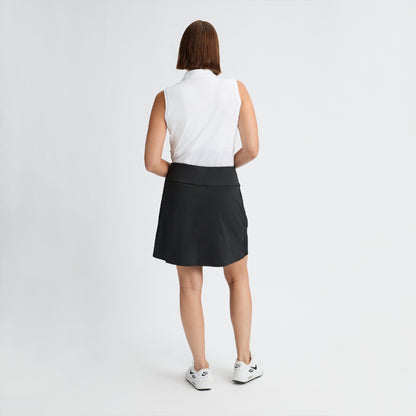 Röhnisch Nicky skort for women, featuring a stylish design and comfortable shorts style, perfect for active wear.