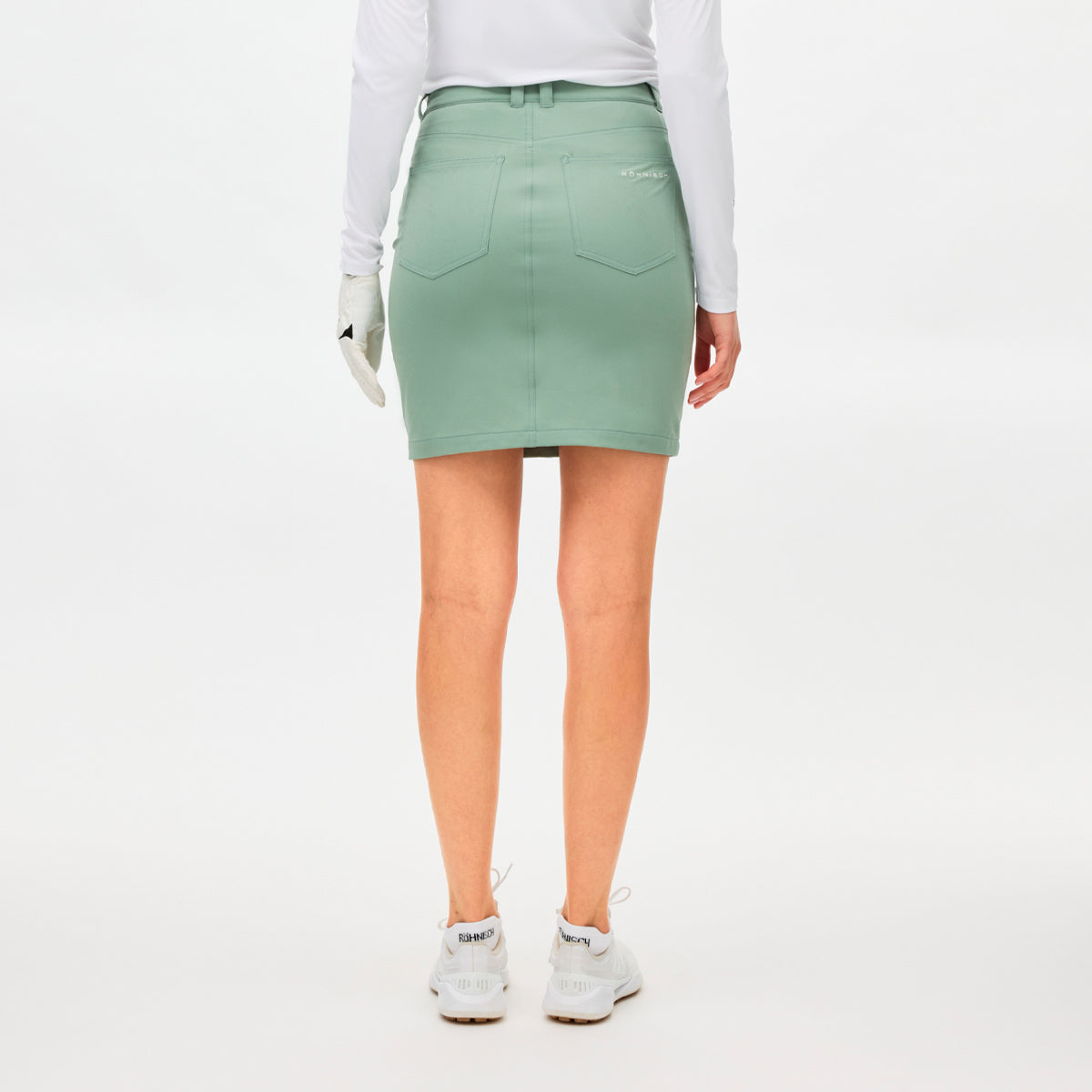 Röhnisch Chie Comfort skort for women featuring a stylish design and comfortable fit, perfect for active wear.