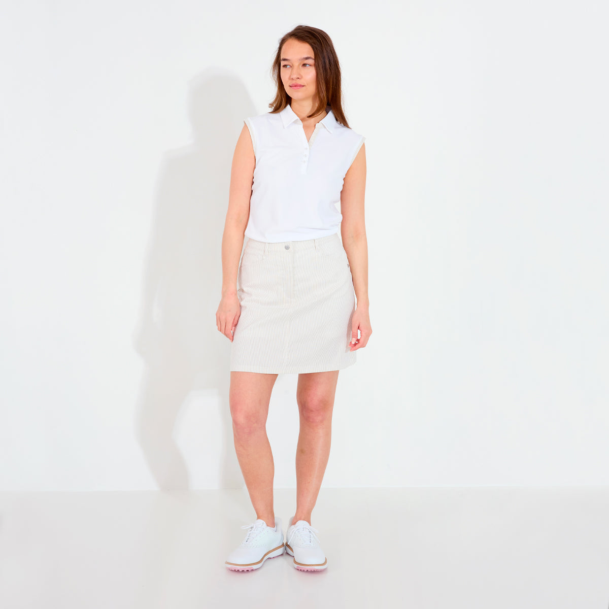 Abacus Bovey skort for women, featuring a stylish design with shorts and a comfortable fit in a light fabric.