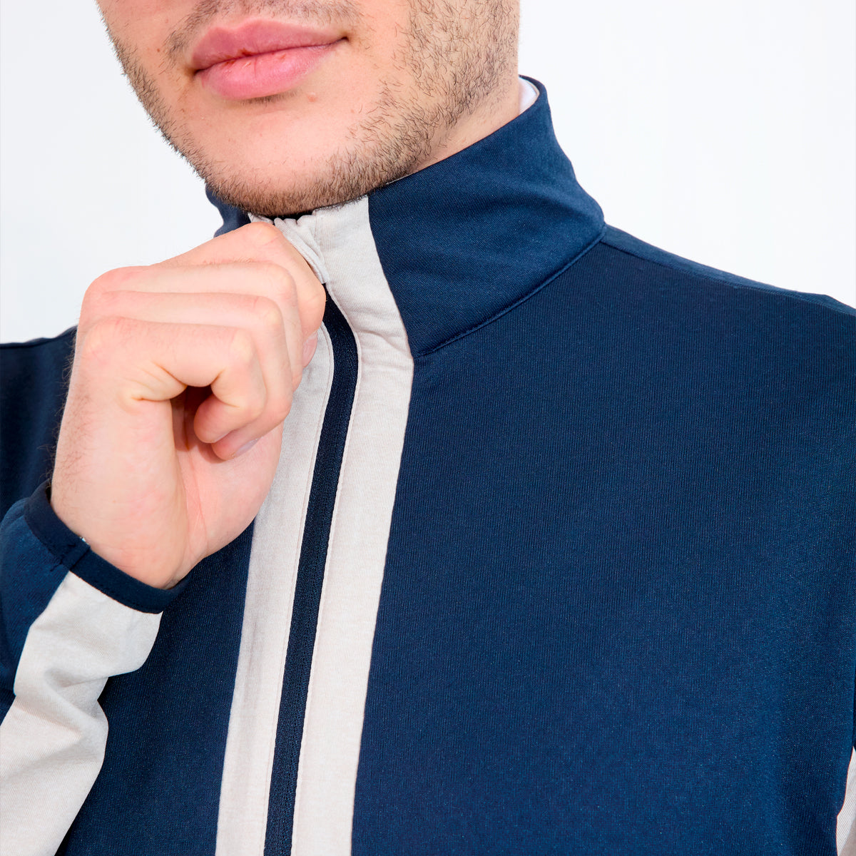Abacus Erne midlayer for men, featuring a stylish design and comfortable fit, perfect for layering in cooler weather.